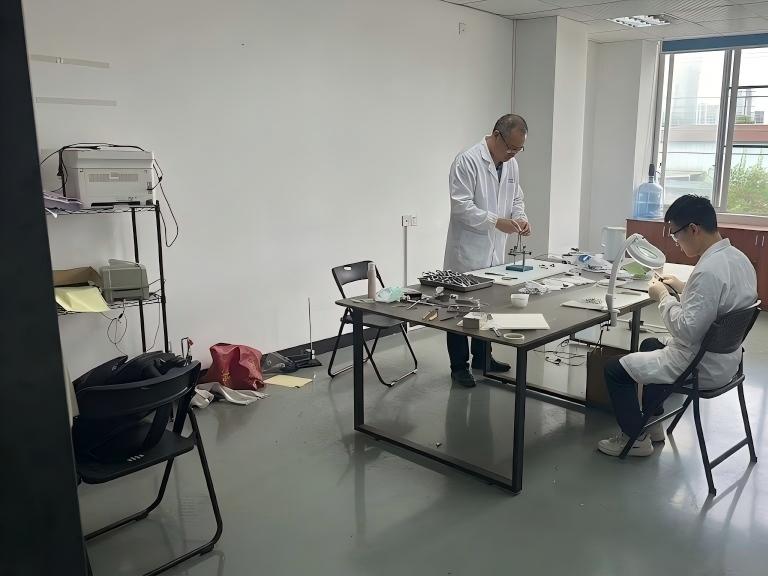 Professional-Dental-Surgical-Instrument-Manufacturer-in-China-1.jpg